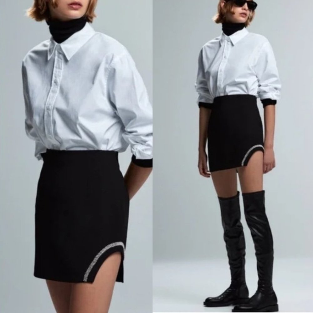 ZARA Influencer Favorite Black Mini Skirt with Rhinestone Cutout Size S